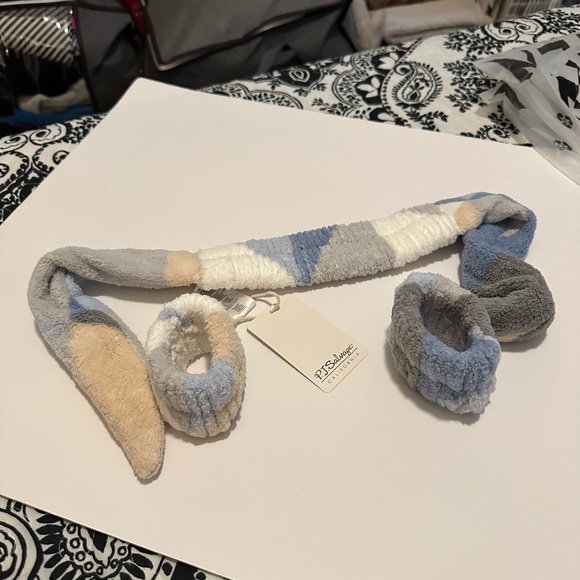 NWT 🌼work out combo. - Picture 3 of 3